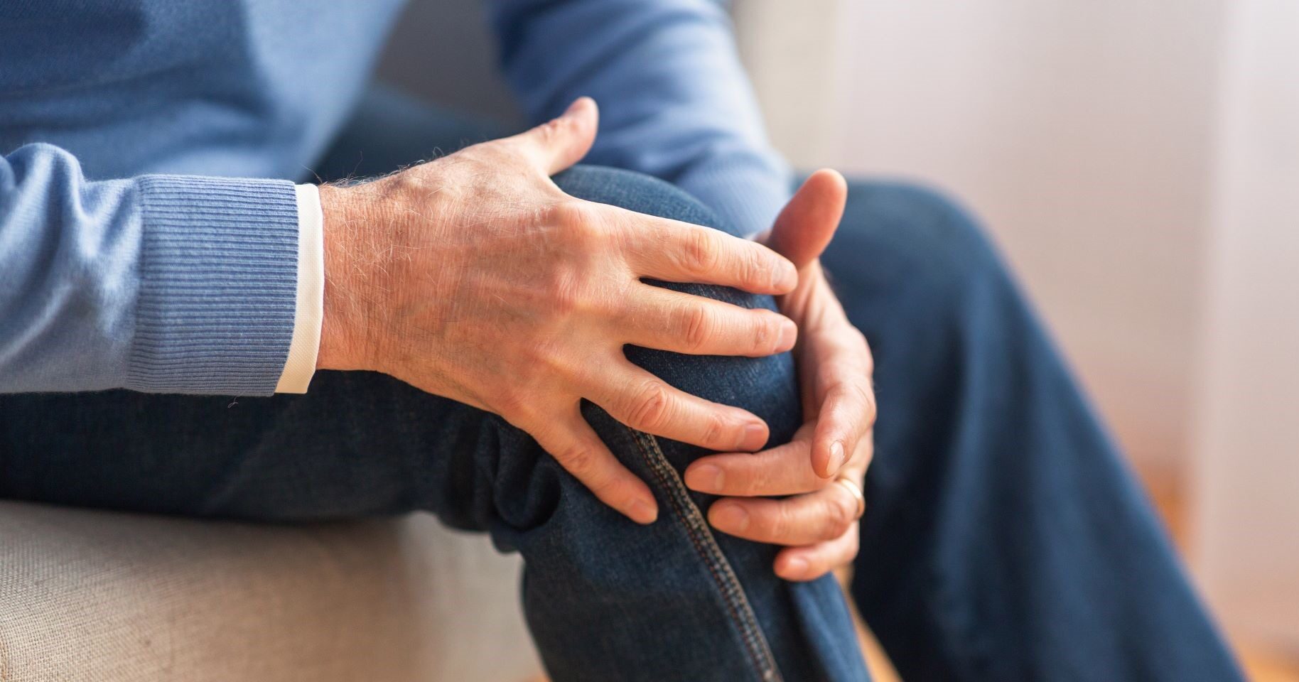 Arthrose und Arthritis kommt häufig in höherem Alter vor, aber nicht nur