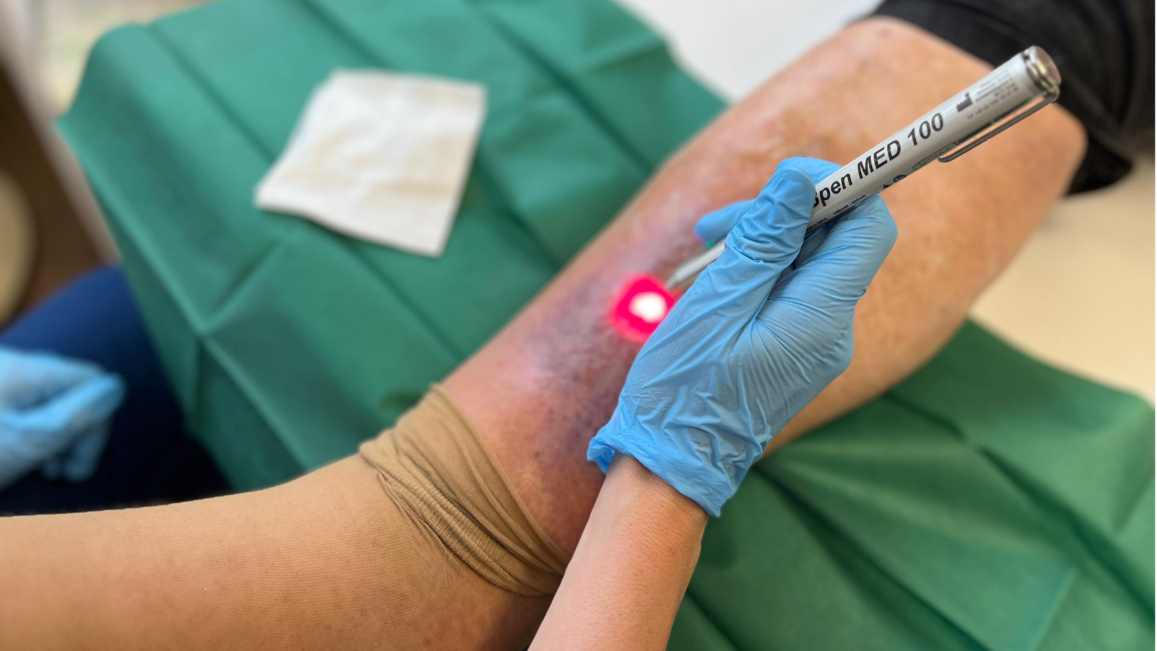 Neutral_Pflege_Lasertherapie 01 Alexandra Lafer_praxis entero